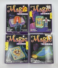 Magic Works Lot x4 1995 Milton Bradley - Ghost Deck Crate Escape Skull Island In picture