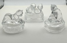 AVON Set of 3 Cat Kitten Figurines 24% Lead Crystal Created in France in 1994-95 picture
