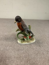 Vintage Lefton China Robin Bird Figurine Hand Painted Porcelain Red Breast Japan picture