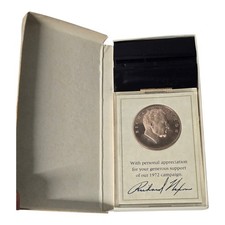 1972 Richard Nixon Re-Election Campaign Bronze Medal Franklin Mint Complete Box picture