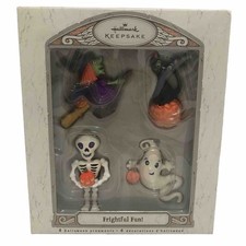2007 Hallmark Keepsake Ornament Halloween Frightful Fun picture