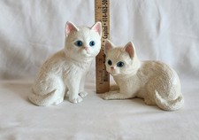 Persian Kittens White Ceramic w/Blue Glass Eyes Excellent Vintage Condition picture