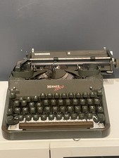 Hermes 2000 Portable Manual Typewriter Green Swiss Paillard Vintage Untested picture