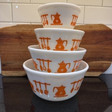 Rare ORANGE Hazel Atlas Kitchen Aids / Utensil  Set of 4 Mixing Bowls Vintage picture