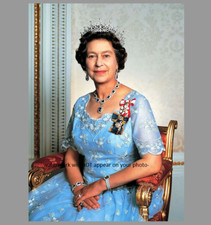 Queen Elizabeth II PHOTO Her Majesty Portrait United Kingdom 84 picture