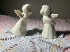 Adorable Vintage Kissing Angels. Ceramic Figurines Off White Glossy Boy & Girl picture