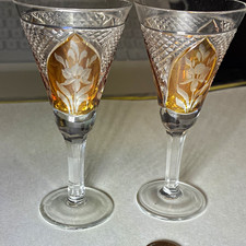 ✨ PAIR VINTAGE BOHEMIAN AMBER CUT  CLEAR CRYSTAL FLORAL ETCHED CORDIAL GLASSES ✨ picture