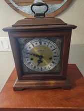 Vintage Howard Miller Mantel Clock West Germany 340-020 Chimes w/ Key picture