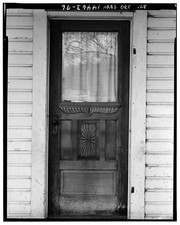 Photo:Oregon 1900s Wooden House Front Door HABS Black and White Photo picture