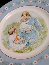 Vintage 1974 Avon 