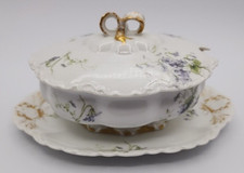 Haviland Schleiger 452 The Tarascon Covered Gravy Attached Underplate MICRO FLAW picture