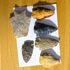 Native American US Lot of 6 Stone Projectile Points Arrowheads & Fragments picture