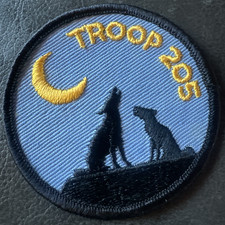 Vtg 1970s BSA Redwood Area Council Troop 205 Patch Wolves Howling Moon MINT  picture