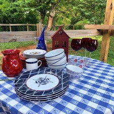 Unbranded Ruby Red Wine Glasses Set of 3 Red Excellent Balloon Stemware picture