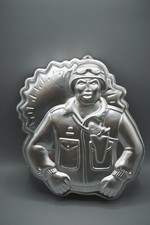 Wilton Hasbro Inc. Soldier Military Cake Pan 2105-2950 G.I. Joe Figure picture
