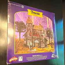 2002 Department 56 Hot Classics Dracula’s Castle Set of 2 Lighted Boxed picture