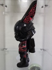 Robbi by Robbiart   Jeff Staple  Designer Figure 400% Limited Edition  Awesome picture