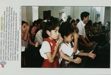 A43 A4383 Cuba School Children Catholic Church Prayer Camaguey Cuba picture