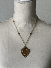 Vintage Goldette Intaglio Cameo Pendant Necklace Cupid Venus Gold Tone 1960s picture