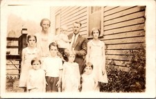 RPPC Postcard Married Couple Stand Outside Home with Children c.1924-1949  23182 picture