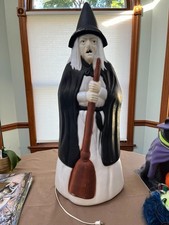 VINTAGE EMPIRE LIGHTED WICKED WITCH WITH BROOM BLOWMOLD WITH CORD 39