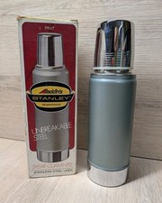 Vintage 1976 Stanley Aladdin’s PINT Thermos Vacuum Bottle  In Box NOS?  picture
