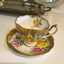 Queen Anne Bone China Floral Painted Gold Trim Tea Cup & Saucer Set 2-Piece picture