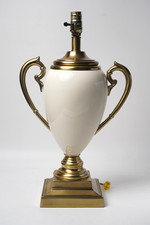 Vintage Tyndale Chicago Brass & Cream Ceramic Trophy Urn Table Lamp Regency picture