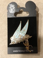 Disney Tinker Bell Fairy Wings Dangle Pin picture