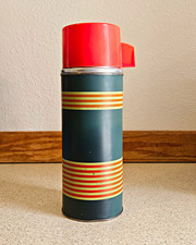 1950s Vintage JC Higgins 1-Quart Vacuum Thermos No 7372 Sears Roebuck picture