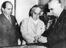 Charlie Chaplin English film actor director having his fingerprint- Old Photo picture