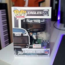 *MINT* DeVonta Smith Funko POP #228 FANATICS EXCLUSIVE NFL Philadelphia Eagles picture