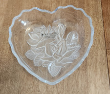 Home Beautiful Frosted Heart Shaped Trinket Candy Dish 6