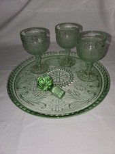 Vintage 1970s Indiana Glass Tiara Chantilly Lace Green  tray,3 cordials,stopper picture