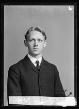 Photo:Newcomb, class picture