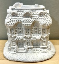 VTG Creative Crafts Heritage Inn Village Square Paintable Solid Base picture