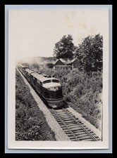 Vintage Streamlined EMC E Unit A-B Diesel Passenger Train Snapshot Photo picture