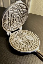 Vintage Vitantonio No. 4 Stovetop Manual Pizzelle / Waffle Cookie Maker Made US picture