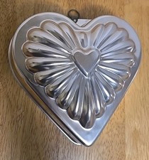 Vintage Heart Shaped Copper Toned Jello /Cake Mold Or Wall Hanging decor  6” picture