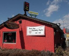 Photo:Stroudsburg Pennsylvania Rootin Tootin Hot Dog Stand Restaurant 2019 picture
