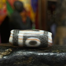 Ancient Tibetan Old Agate Dzi Bead 1 Eye Amulet Pendant 11×27mm #5586 picture