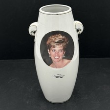 PRINCESS DIANA PORCELAIN VASE VINTAGE 8.25