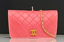 PRETTY IN PINK CC FASHION BAG STYLE HANDPOURED CANDLE picture