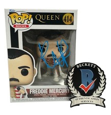 Rami Malek Signed Autograph Bohemian Rhapsody Funko Pop 414 Beckett BAS Freddie picture