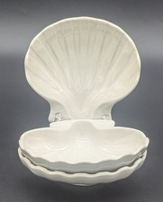 Vintage Hall China #229 Three White Shell Shaped Individual Bakers Wear Chip picture