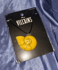Disney Villains Ursula necklace Sea witch conch shell jewelry NIP Halloween picture