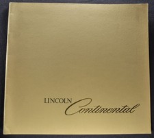 1978 Lincoln Continental Large Catalog Brochure Town Car, Coupe Nice Original 78 picture
