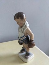 Vintage Royal Copenhagen Dahl Jensen Porcelain figurine Deadly Boxer 1069 6