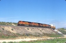 BNSF 6541 ES44C4 FROST CA ORIGINAL SLIDE 04-19-24 T18-3 picture
