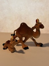 HTF Hagen Renaker Camel Mama And Camel Baby, Light Brown With Red Fez picture